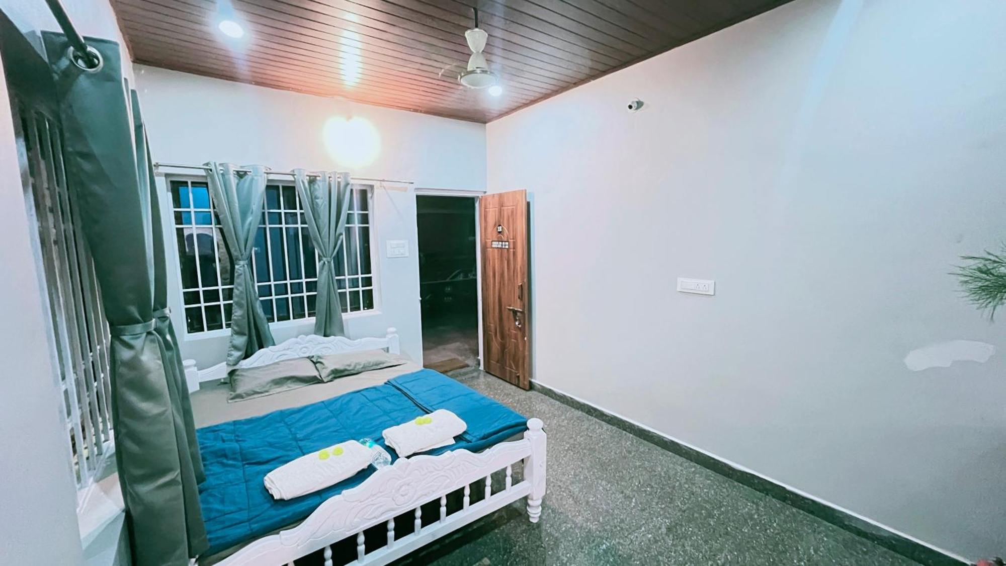Gokarna Beach Stays By Tune Of Ocean 外观 照片